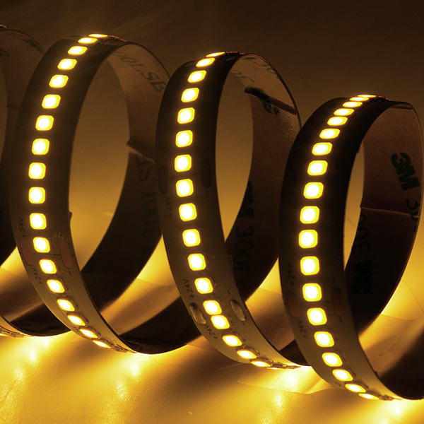 Striscia 240LED/m, 2835 IP20, 24V 13W/m, L.CALDA 2700K±5%, 1800lm/m, CRI80 PREZZO per 5m G3A - PCB 10mm Striscia 240LED/m, 2835 IP20, 24V 13W/m, L.CALDA 2700K±5%, 1800lm/m, CRI80 PREZZO per 5m G3A - PCB 10mm