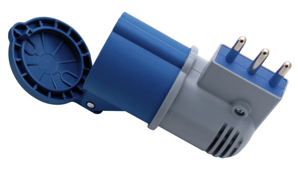 Adattatore CEE Industriale da Spina Rete 16A+T (S17) 90° a Presa CEE IP20, 3 Poli, 16A 250V~ 50/60Hz 1500W MAX, Colore Blu Adattatore CEE Industriale da Spina Rete 16A+T (S17) 90° a Presa CEE IP20, 3 Poli, 16A 250V~ 50/60Hz 1500W MAX, Colore Blu