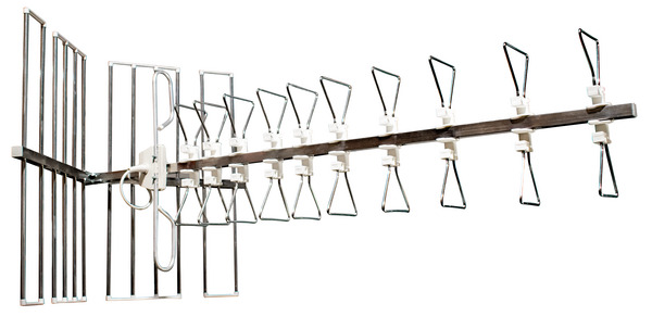 ANTENNA UHF LTE/4G Ready PER DVB-T PREMONTATA 21-60CH, 18db, 50 ELEMENTI, Made in Italy ANTENNA UHF LTE/4G Ready PER DVB-T PREMONTATA 21-60CH, 18db, 50 ELEMENTI, Made in Italy